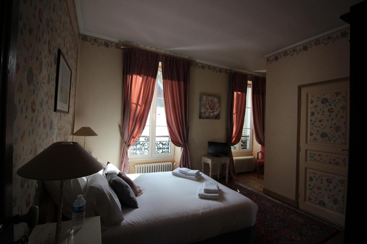 La Chasse Royale Hotel Plailly Exterior photo